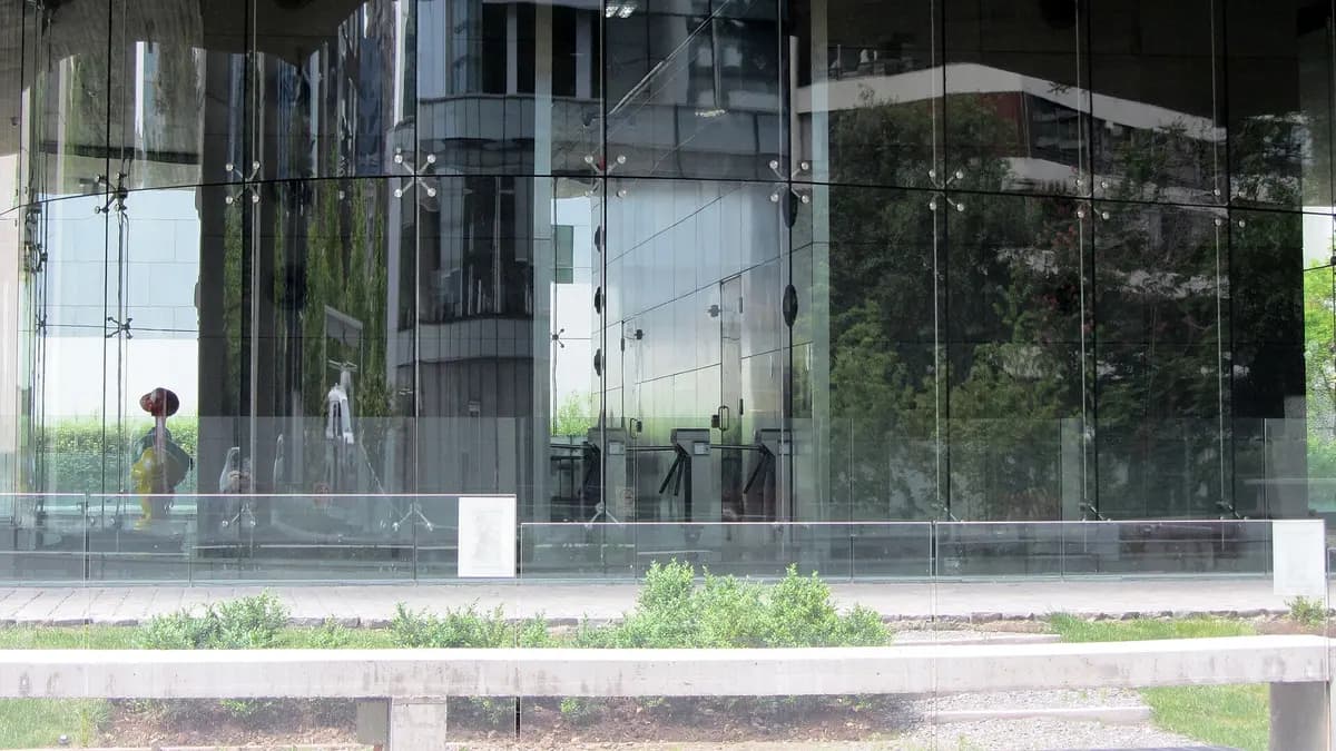 Edificio corporativo del banco Bci en Santiago